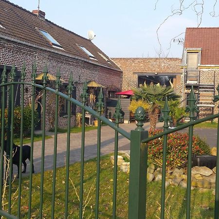 Chambres D Hotes ,Hotel ,Secret D'Une Nuit A Vicq Pres De Onnaing,Avec Piscine Eksteriør bilde